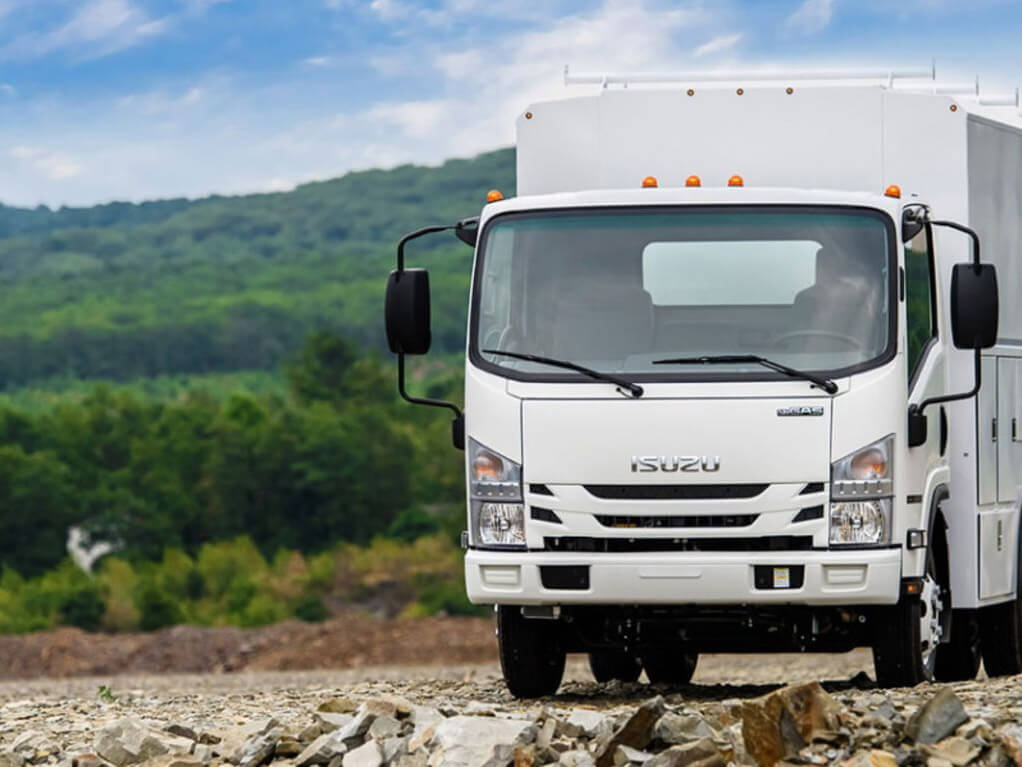 2022 Camions Isuzu 6.6L NPR